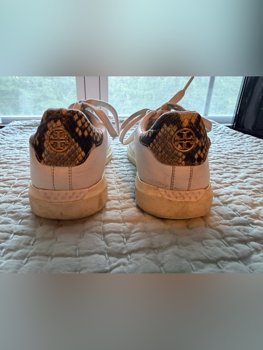 ***Priced to move***

Tory Burch Howell Court White Leather Sneaker